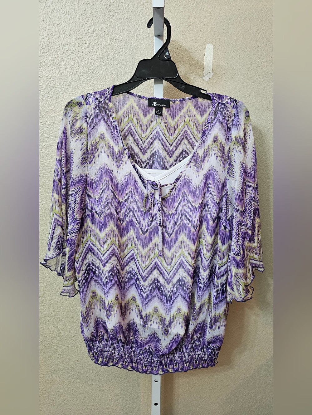 AB Studio Purple Chevron Tie-Neck Women's Blouse